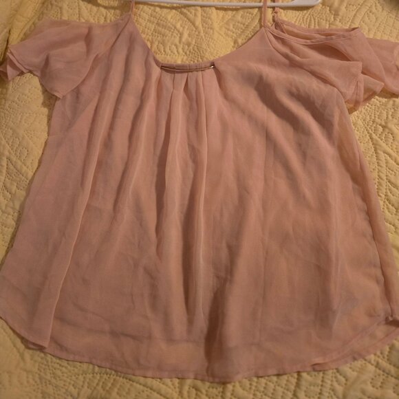 Ladies blouse - Picture 1 of 2